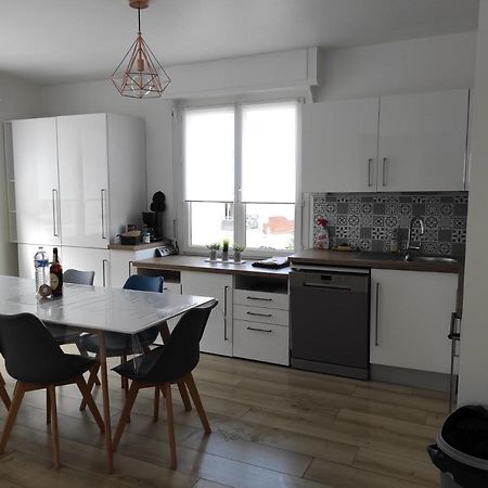 Charmant Duplex A 2 Pas De La Plage 勒波泰勒 外观 照片